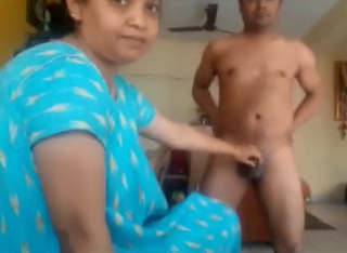 Village aunty on periods still she satisfy her husband by jerking cock