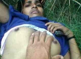 Cute Indian Girl Record Nude Selfie For Boyfriend