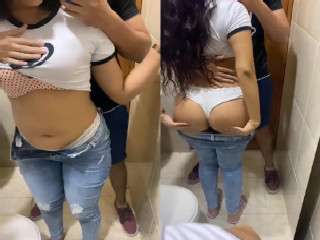 DESI NRI COLLEGE TEEN BLOWJOB HER WHITE BF FUCKING ASS & PUSSY 3 VIDEOS PART 1