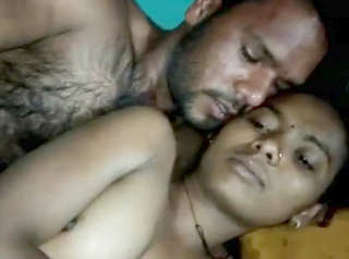 malaysian tamil wife blowjob to hubby