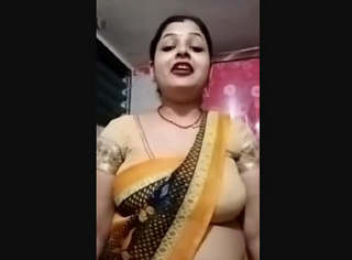Chubby aunty nude for lover